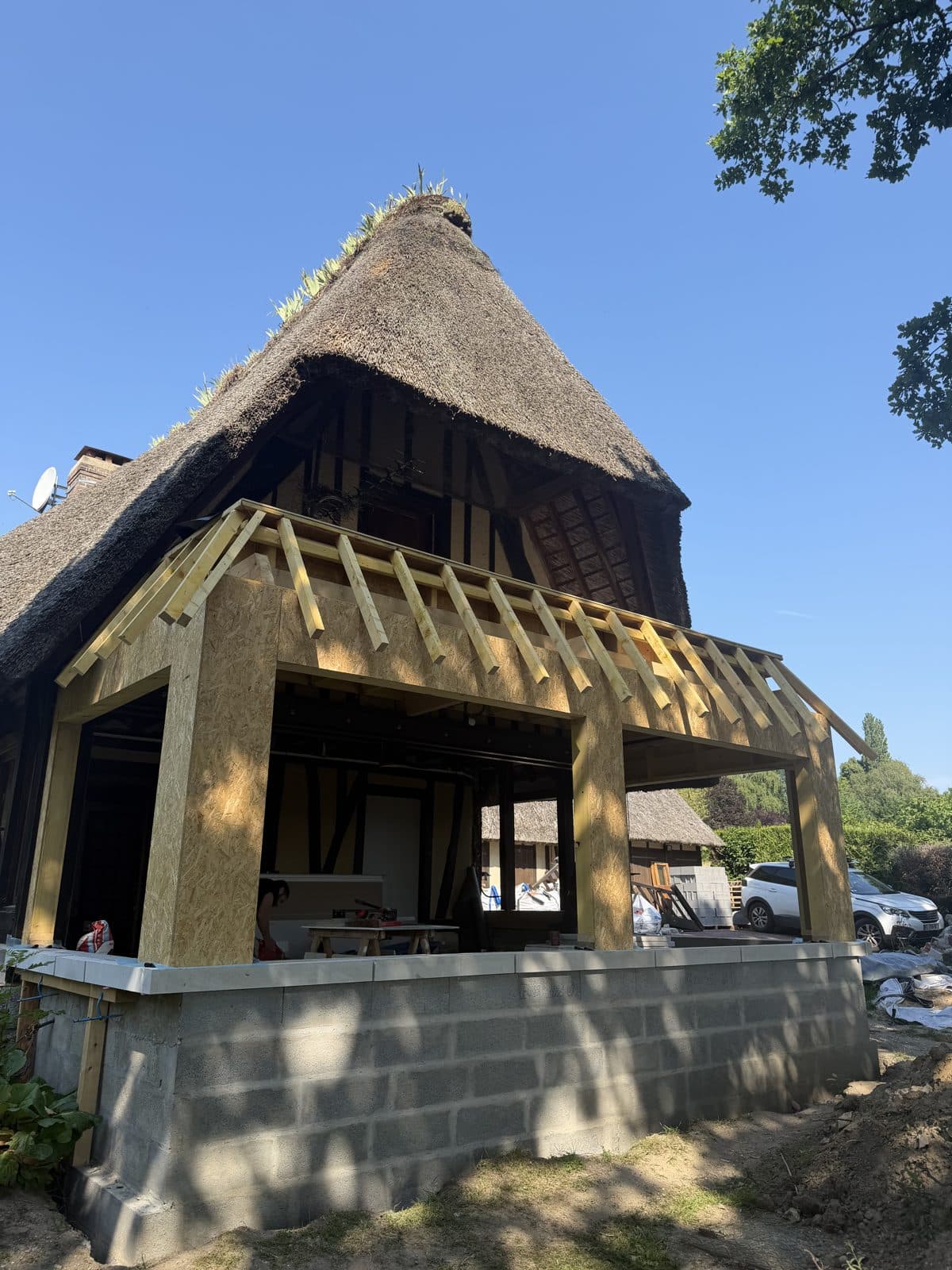Agrandissement et rénovation d'une chaumière à Freneuse — photo 6