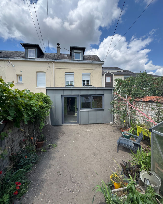 Agrandissement à Sotteville-lès-Rouen — photo 1