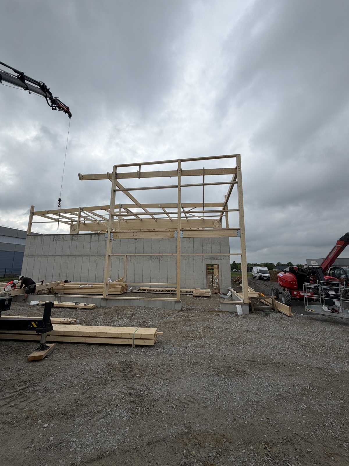 Bâtiment de stockage et de bureaux à Bernay — photo 2